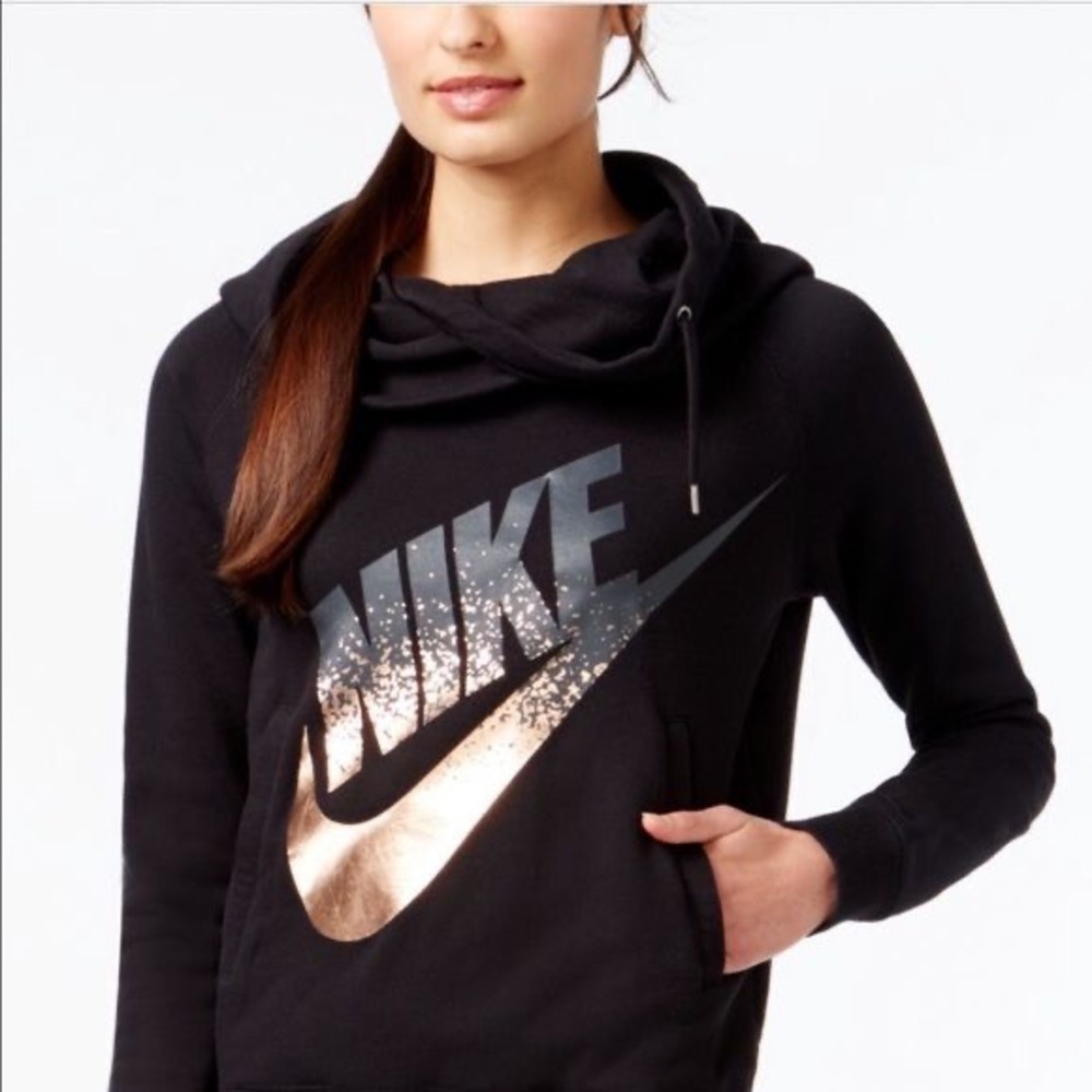 LN Nike Women’s Black and Gold hoodie Small